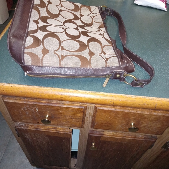 Purse - Picture 7 of 8